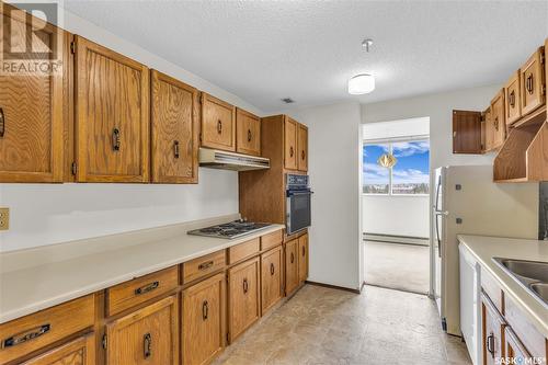 611 351 Saguenay Drive, Saskatoon, SK - Indoor Photo Showing Kitchen