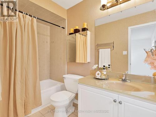 64 - 1075 Ellesmere Road, Toronto, ON - Indoor Photo Showing Bathroom