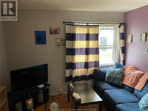 167 Murray, Amherstburg, ON - Indoor Photo Showing Living Room