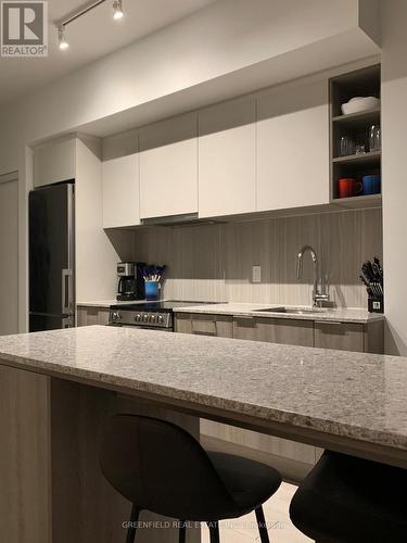 903 - 31 Tippett Road, Toronto, ON - Indoor Photo Showing Kitchen