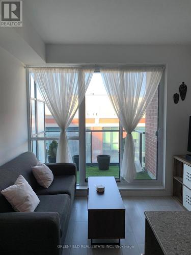 903 - 31 Tippett Road, Toronto, ON - Indoor Photo Showing Living Room