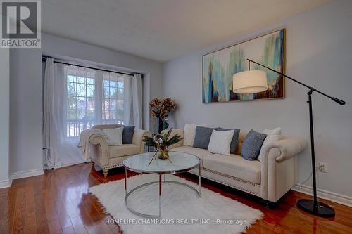 145 Raponi Circle, Toronto, ON - Indoor Photo Showing Living Room