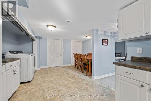 7803 Beaverdams Road, Niagara Falls (213 - Ascot), ON - Indoor Photo Showing Laundry Room