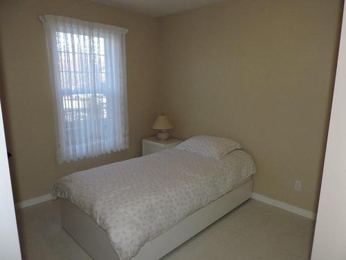 Bedroom - 8320 7E Avenue, Saint-Georges, QC - Indoor Photo Showing Bedroom