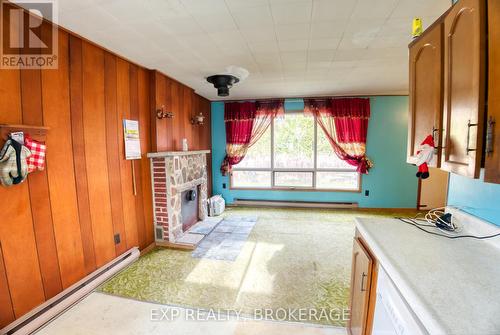 28114C Hwy 7, Central Frontenac (Frontenac Centre), ON - Indoor Photo Showing Other Room With Fireplace