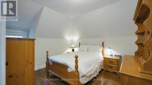 33 Artisan Trail, Markham, ON - Indoor Photo Showing Bedroom