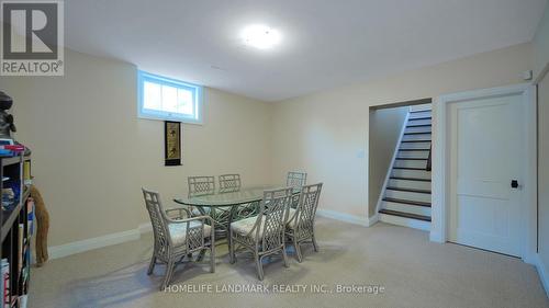 33 Artisan Trail, Markham, ON - Indoor Photo Showing Dining Room