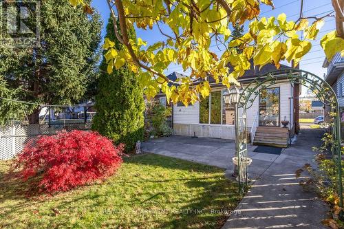 97 Strathearne Avenue, Hamilton, ON - Outdoor With Deck Patio Veranda