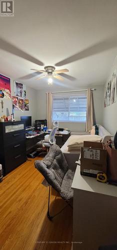 31 St Lucie Drive, Toronto, ON - Indoor