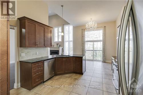 166 Grainstone Way, Ottawa, ON - Indoor Photo Showing Kitchen