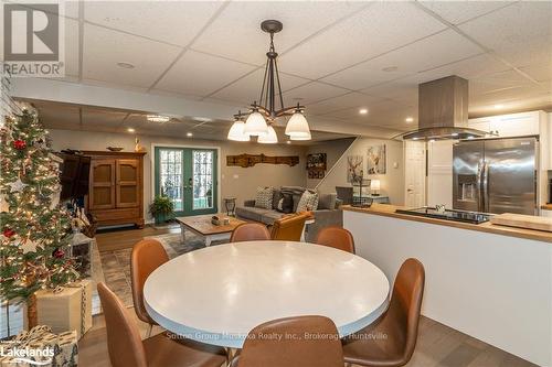 28 Tall Pine Road, Huntsville (Stephenson), ON - Indoor Photo Showing Dining Room