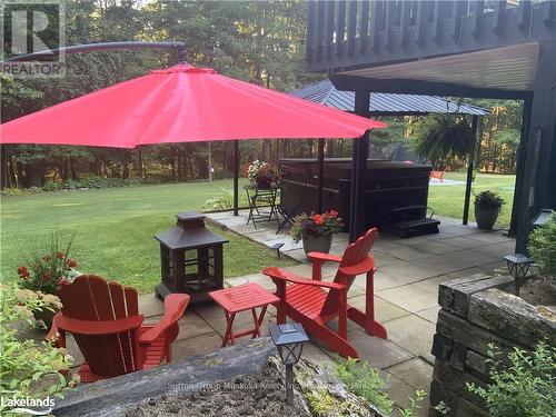 28 Tall Pine Road, Huntsville (Stephenson), ON - Outdoor With Deck Patio Veranda