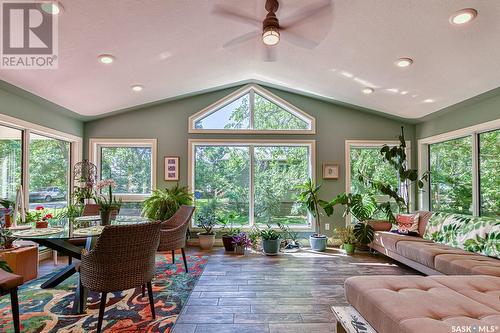 127 5Th Street, Milestone, SK - Indoor Photo Showing Living Room