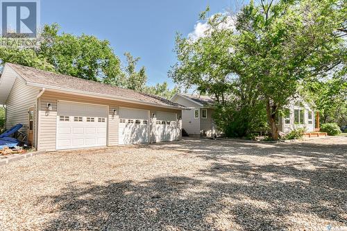 127 5Th Street, Milestone, SK - Outdoor