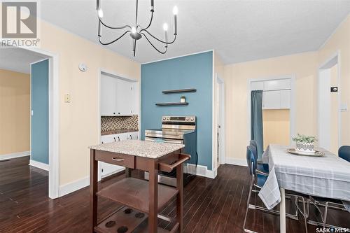 920 Warner Street, Moose Jaw, SK - Indoor Photo Showing Dining Room