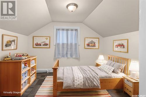 920 Warner Street, Moose Jaw, SK - Indoor Photo Showing Bedroom