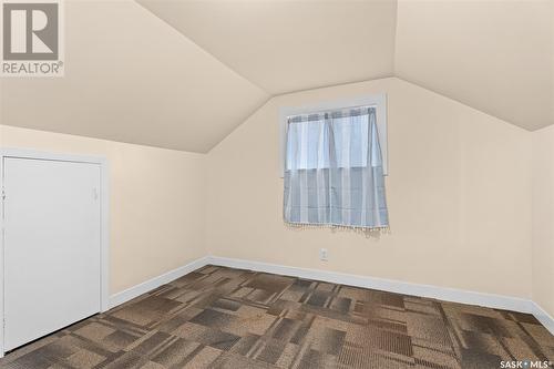 920 Warner Street, Moose Jaw, SK - Indoor Photo Showing Other Room