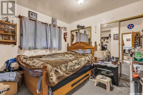 731 L Avenue S, Saskatoon, SK - Indoor Photo Showing Bedroom