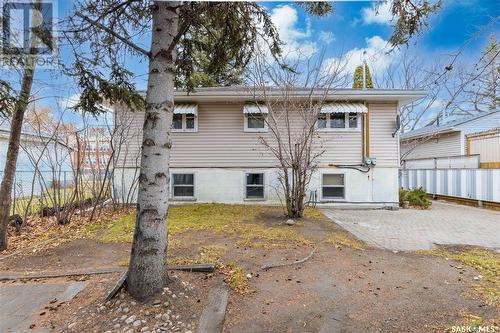 731 L Avenue S, Saskatoon, SK - Outdoor