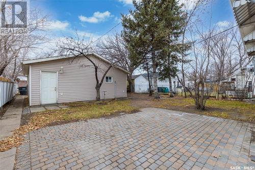 731 L Avenue S, Saskatoon, SK - Outdoor