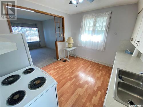 82 Victoria Avenue, Yorkton, SK - Indoor Photo Showing Laundry Room