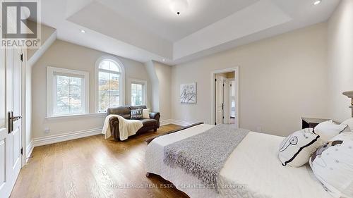 2B Carluke Crescent, Toronto, ON - Indoor Photo Showing Bedroom