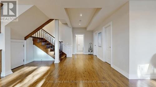 2B Carluke Crescent, Toronto, ON - Indoor Photo Showing Other Room