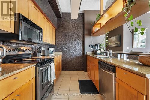 3803 - 81 Navy Wharf Court, Toronto, ON - Indoor Photo Showing Kitchen With Double Sink