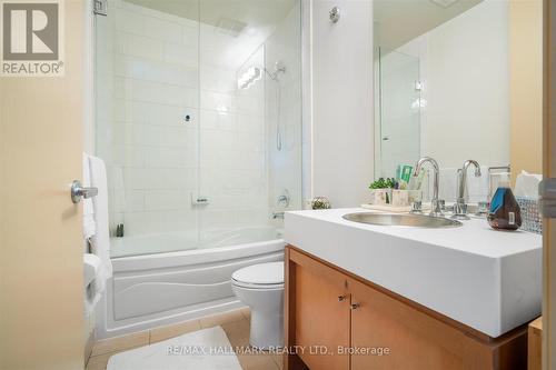 3803 - 81 Navy Wharf Court, Toronto, ON - Indoor Photo Showing Bathroom