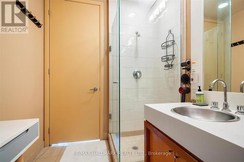 3803 - 81 Navy Wharf Court, Toronto, ON - Indoor Photo Showing Bathroom