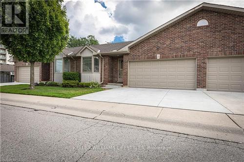 2 - 95 Capulet Lane, London, ON - Outdoor