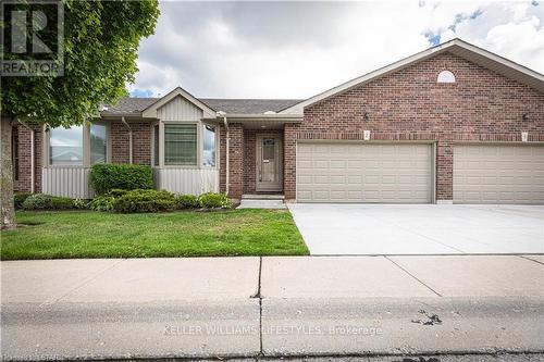 2 - 95 Capulet Lane, London, ON - Outdoor With Facade