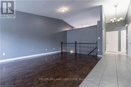 2 - 95 Capulet Lane, London, ON - Indoor Photo Showing Other Room