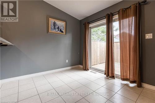 2 - 95 Capulet Lane, London, ON - Indoor Photo Showing Other Room