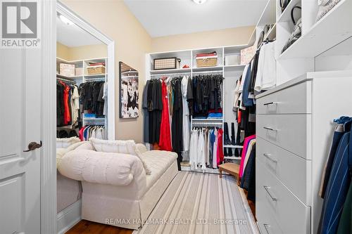 25 Riverstone Court, East Gwillimbury, ON - Indoor With Storage