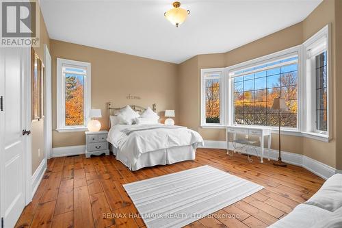 25 Riverstone Court, East Gwillimbury, ON - Indoor Photo Showing Bedroom