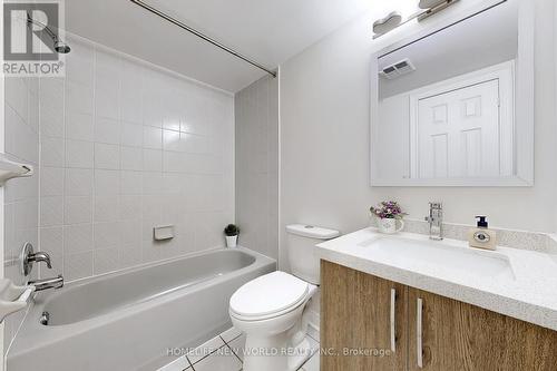 86 - 18 Clark Avenue W, Vaughan, ON - Indoor Photo Showing Bathroom