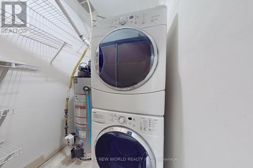 86 - 18 Clark Avenue W, Vaughan, ON - Indoor Photo Showing Laundry Room