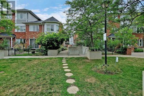 86 - 18 Clark Avenue W, Vaughan, ON - Outdoor