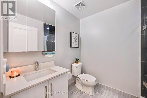 510 - 85 Oneida Crescent, Richmond Hill, ON - Indoor Photo Showing Bathroom