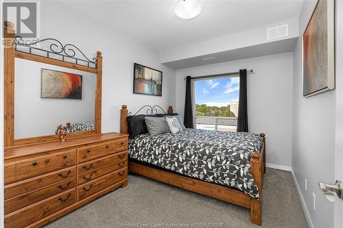 325 Village Grove Unit# 403, St. Clair Beach, ON - Indoor Photo Showing Bedroom