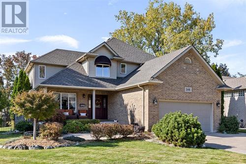 541 Breezewood, Windsor, ON - Outdoor With Facade