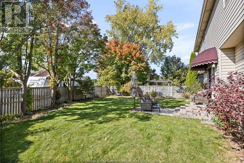 541 Breezewood, Windsor, ON - Outdoor With Backyard