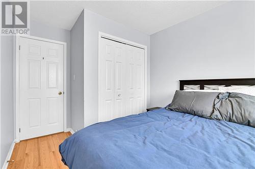 327 Airth Boulevard, Renfrew, ON - Indoor Photo Showing Bedroom