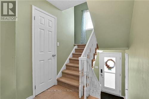 327 Airth Boulevard, Renfrew, ON - Indoor Photo Showing Other Room