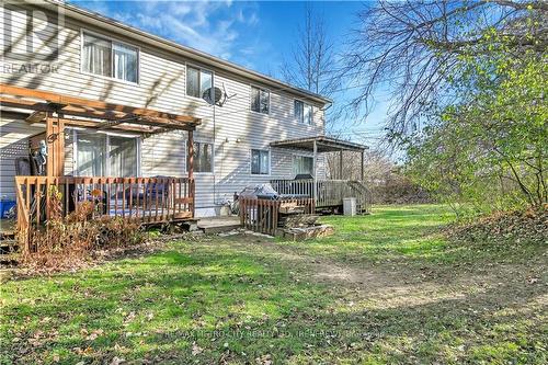 327 Airth Boulevard, Renfrew, ON - Outdoor