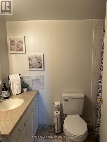 704 - 65 Westmount Road N, Waterloo, ON - Indoor Photo Showing Bathroom