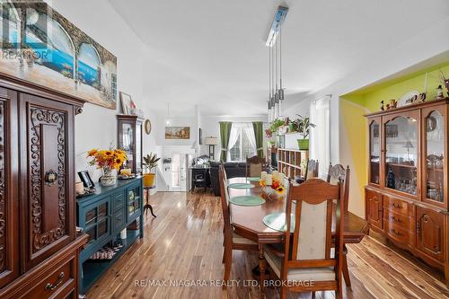 283 Oakcrest Avenue, Welland (770 - West Welland), ON - Indoor Photo Showing Dining Room