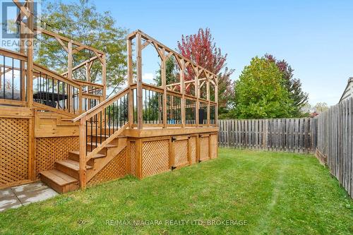 283 Oakcrest Avenue, Welland (770 - West Welland), ON - Outdoor With Deck Patio Veranda