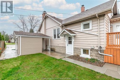 623 Elgin Street, Wallaceburg, ON - Outdoor